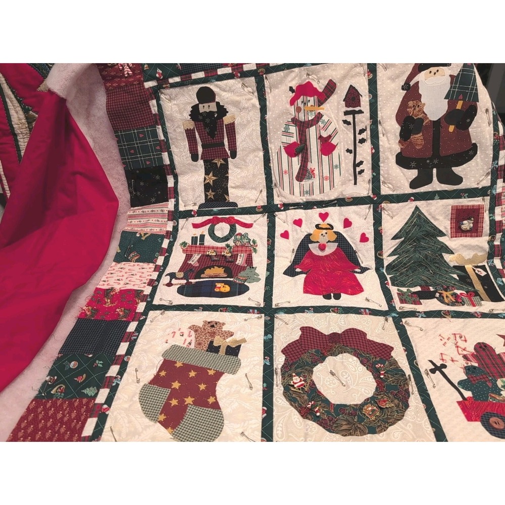 Vtg Partial Complete Christmas Folk Art Barn Style Quilt Or Wall Hanging 36"X45"